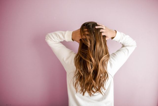 Alopecia: Diferencia entre el tratamiento con implante y trasplante